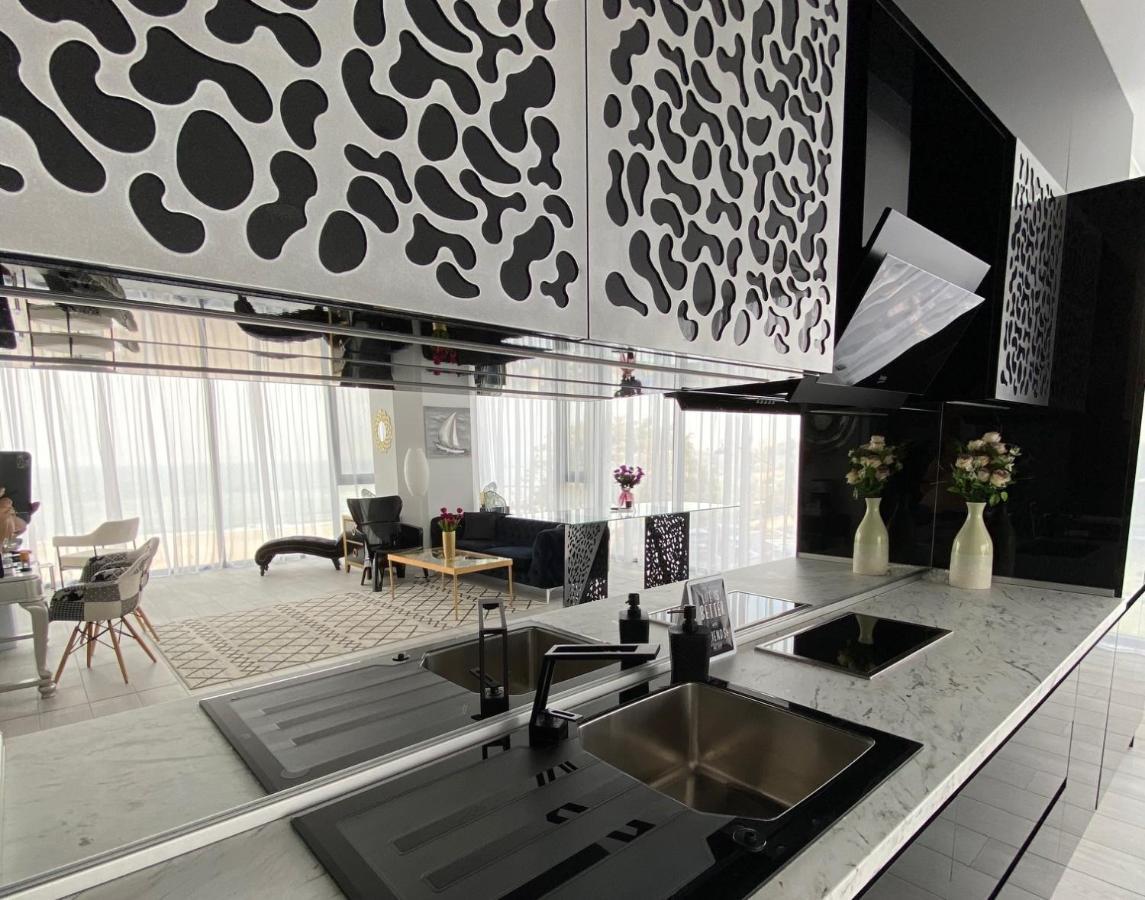 Maritimo Aparthotel คอนสตันซา ภายนอก รูปภาพ